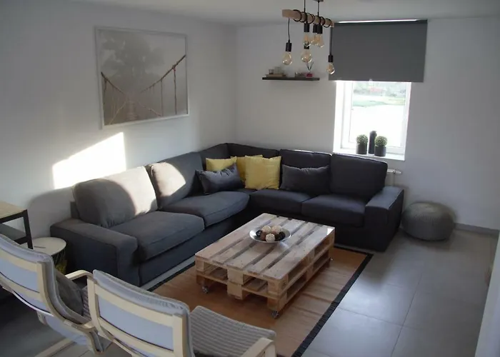 Du * Fosses-La-Ville