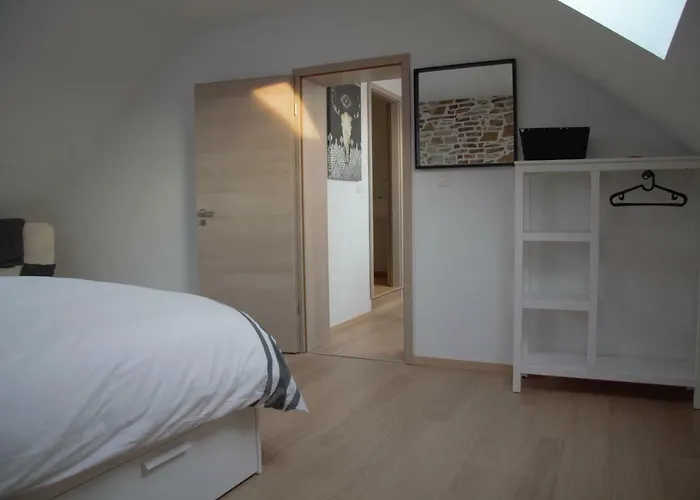 Du * Fosses-La-Ville